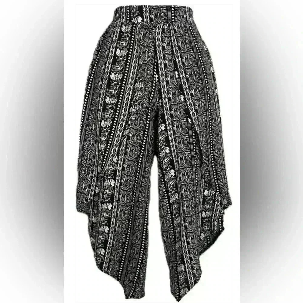 Girls Black and White Pants (86)